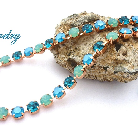 Swarovski® Crystal Necklace, Opal Jubilee Teal 8mm - Picture 7 of 9